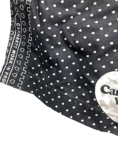 Carhartt WIP（カーハート ワーク イン プログレス）Carhartt WIP (カーハート ワーク イン プログレス) ハートバンダナショーツ ブラック サイズ:Lの古着・服飾アイテム