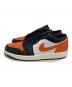 NIKE (ナイキ) ローカットスニーカー ブラック×オレンジ×ホワイト サイズ:27：9000円