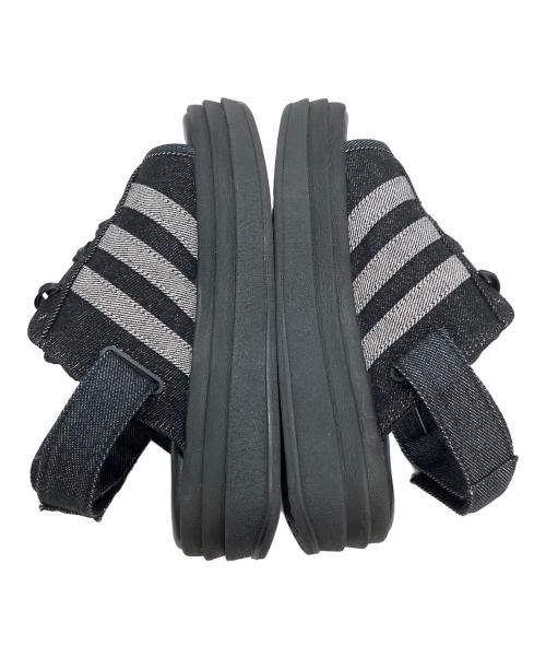 adidas（アディダス）adidas (アディダス) GAZELLE BOLD SANDALS ブラック×グレー サイズ:23.5の古着・服飾アイテム