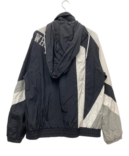 MITCHELL & NESS（ミッチェルアンドネス）MITCHELL & NESS (ミッチェルアンドネス) ナイロンジャケット ブラック×グレー サイズ:XLの古着・服飾アイテム