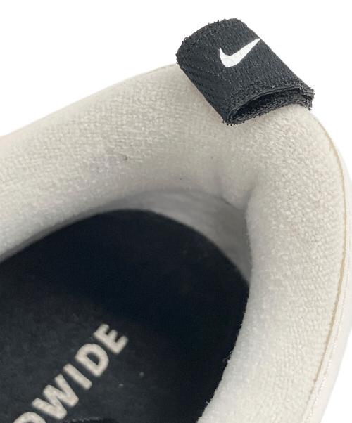 NIKE（ナイキ）NIKE (ナイキ) ローカットスニーカー ホワイト×グリーン サイズ:27の古着・服飾アイテム