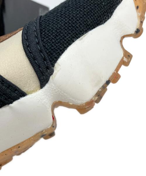 NIKE（ナイキ）NIKE (ナイキ) カジュアルシューズ ブラック×ホワイト サイズ:24の古着・服飾アイテム