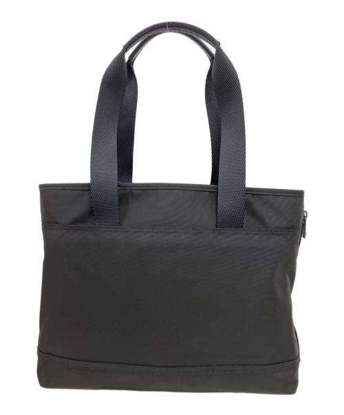 TUMI（トゥミ）TUMI (トゥミ) イースト・ウエスト・バッグ ブラックの古着・服飾アイテム