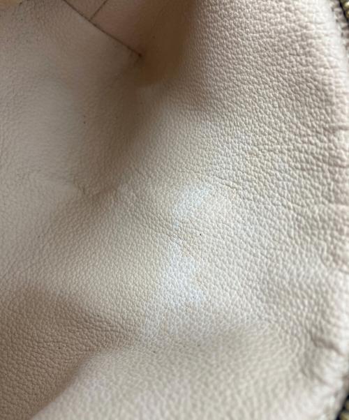 LOUIS VUITTON（ルイ ヴィトン）LOUIS VUITTON (ルイ ヴィトン) ポシェット コスメティック PMの古着・服飾アイテム