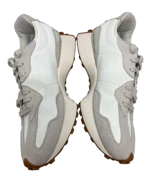 NEW BALANCE（ニューバランス）NEW BALANCE (ニューバランス) 327スニーカー ホワイト×グレー サイズ:26の古着・服飾アイテム