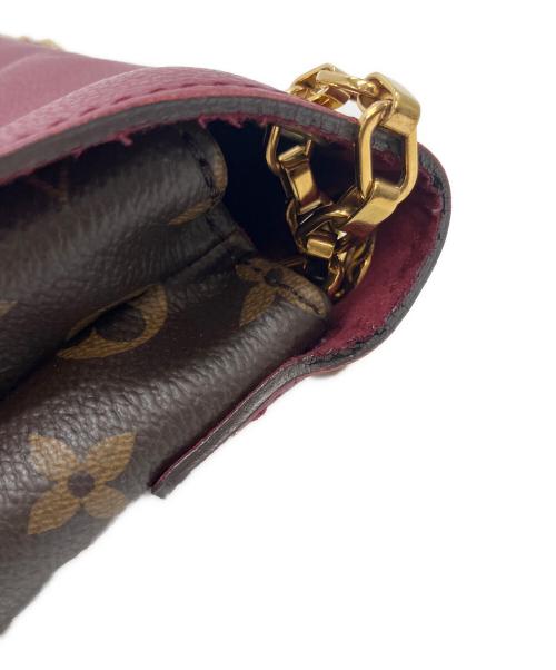 LOUIS VUITTON（ルイ ヴィトン）LOUIS VUITTON (ルイ ヴィトン) モノグラムパラス・チェーンショルダーバッグ ブラウン×レッドの古着・服飾アイテム