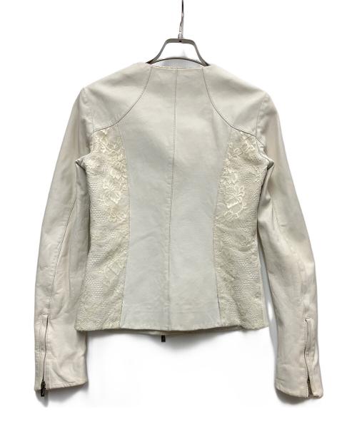 BLUMARINE（ブルマリン）BLUMARINE (ブルマリン) レースレザージャケット ホワイト サイズ:40の古着・服飾アイテム