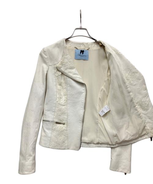 BLUMARINE（ブルマリン）BLUMARINE (ブルマリン) レースレザージャケット ホワイト サイズ:40の古着・服飾アイテム
