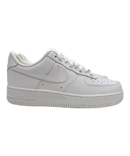 NIKE（ナイキ）NIKE (ナイキ) ローカットスニーカー ホワイト サイズ:25.5の古着・服飾アイテム