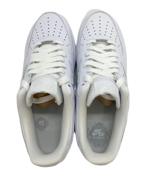 NIKE（ナイキ）NIKE (ナイキ) ローカットスニーカー ホワイト サイズ:25.5の古着・服飾アイテム