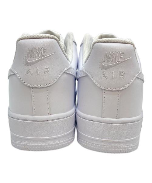 NIKE（ナイキ）NIKE (ナイキ) ローカットスニーカー ホワイト サイズ:27.5の古着・服飾アイテム
