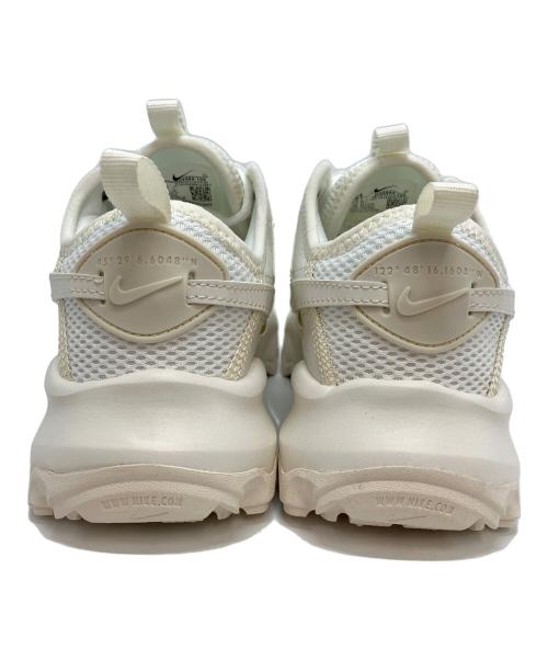NIKE（ナイキ）NIKE (ナイキ) ローカットスニーカー ホワイト サイズ:23.5の古着・服飾アイテム