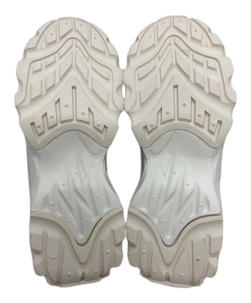 NIKE（ナイキ）NIKE (ナイキ) ローカットスニーカー ホワイト サイズ:23.5の古着・服飾アイテム