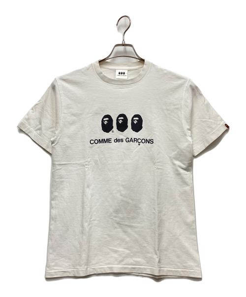 A BATHING APE（アベイシングエイプ）A BATHING APE (アベイシングエイプ) COMME des GARCONS (コムデギャルソン) 半袖Tシャツ ホワイト サイズ:Mの古着・服飾アイテム