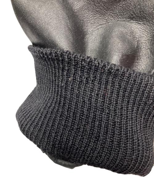 skookum（スクーカム）skookum (スクーカム) スタジャン レッド×ブラック サイズ:46の古着・服飾アイテム
