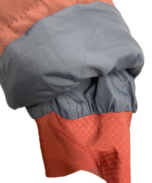 SALOMON（サロモン）SALOMON (サロモン) マウンテンパーカー オレンジ×エンジ サイズ:Lの古着・服飾アイテム