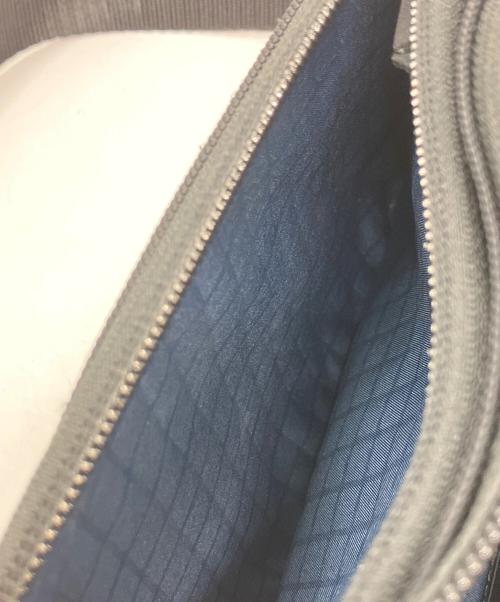 TUMI（トゥミ）TUMI (トゥミ) メッシーナユーティリティポーチ ブラックの古着・服飾アイテム
