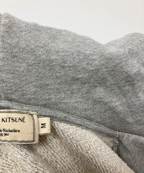 maison kitsune（メゾンキツネ）maison kitsune (メゾンキツネ) トリコロールフォックス パッチ ジップパーカー グレー サイズ:Mの古着・服飾アイテム