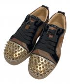 Christian Louboutinクリスチャン・ルブタン）の古着「スタッズ付ローカットスニーカー」｜ブラウン×ブラック