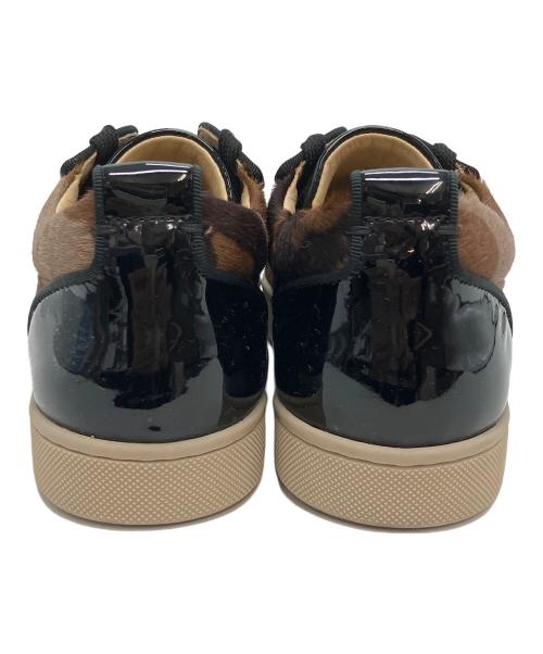 Christian Louboutin（クリスチャン・ルブタン）Christian Louboutin (クリスチャン・ルブタン) スタッズ付ローカットスニーカー ブラウン×ブラック サイズ:35の古着・服飾アイテム