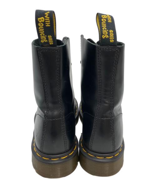 Dr.Martens（ドクターマーチン）Dr.Martens (ドクターマーチン) 8ホールブーツ ブラック サイズ:22cmの古着・服飾アイテム