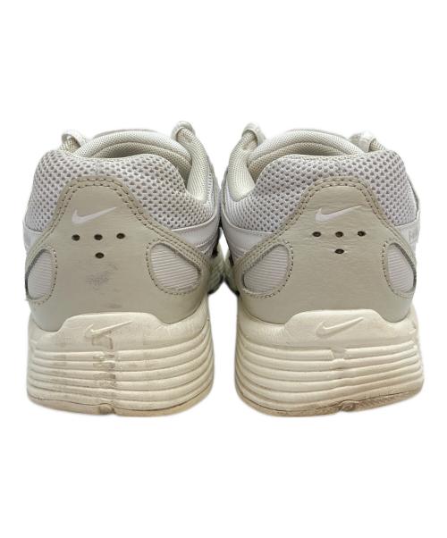 NIKE（ナイキ）NIKE (ナイキ) P-6000 ホワイト サイズ:26.5の古着・服飾アイテム