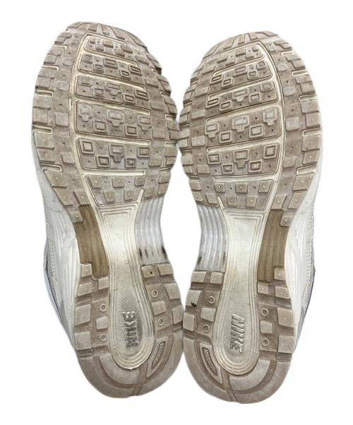 NIKE（ナイキ）NIKE (ナイキ) P-6000 ホワイト サイズ:26.5の古着・服飾アイテム
