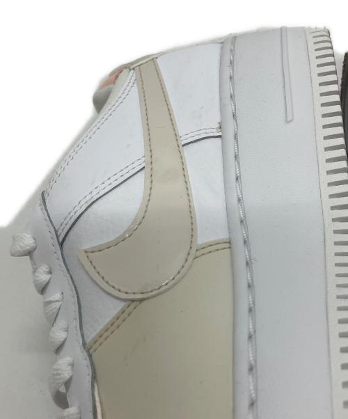NIKE（ナイキ）NIKE (ナイキ) エア フォース1シャドウスニーカー ホワイト×ピンク サイズ:25の古着・服飾アイテム