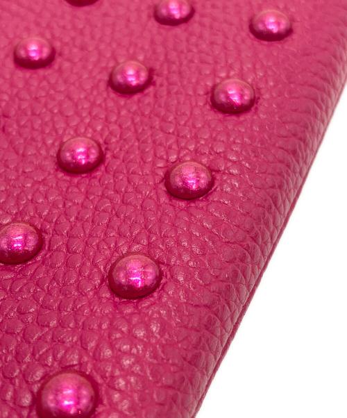 COACH（コーチ）COACH (コーチ) ラッカーリベットコーナー ジップリストレットポーチ ショッキングピンクの古着・服飾アイテム