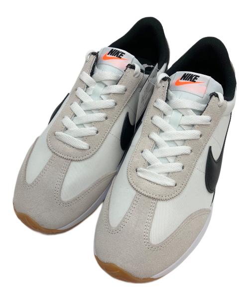 NIKE（ナイキ）NIKE (ナイキ) ローカットスニーカー ホワイト×ベージュ×ブラック サイズ:27.5の古着・服飾アイテム