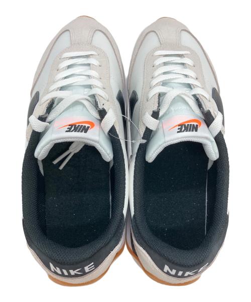 NIKE（ナイキ）NIKE (ナイキ) ローカットスニーカー ホワイト×ベージュ×ブラック サイズ:27.5の古着・服飾アイテム