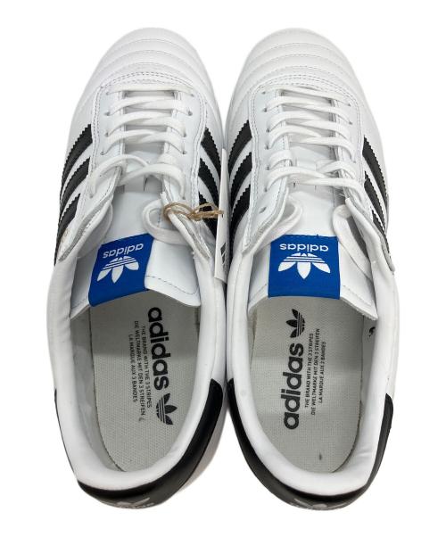 adidas（アディダス）adidas (アディダス) ローカットスニーカー ホワイト×ブラック サイズ:27.5の古着・服飾アイテム