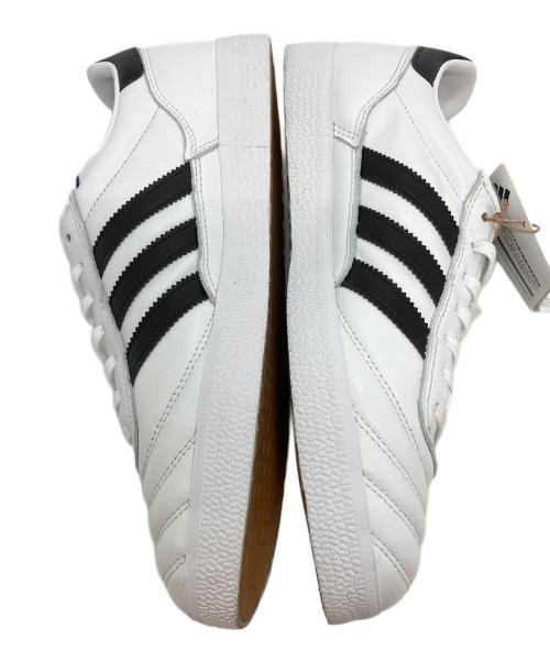 adidas（アディダス）adidas (アディダス) ローカットスニーカー ホワイト×ブラック サイズ:27.5の古着・服飾アイテム