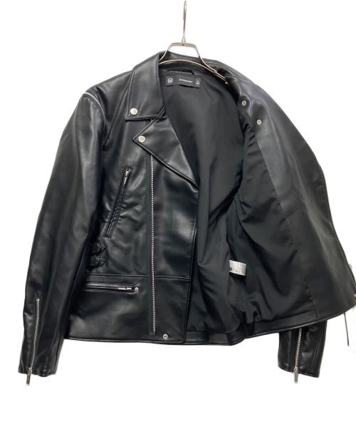GU（ジーユー）GU (ジーユー) UNDERCOVER (アンダーカバー) 2WAYライダースジャケット ブラック サイズ:Sの古着・服飾アイテム