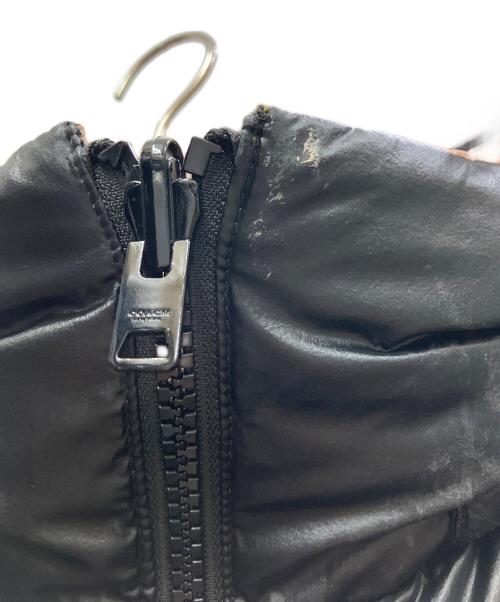 COACH（コーチ）COACH (コーチ) リバーシブルダウンジャケット ベージュ サイズ:XSの古着・服飾アイテム