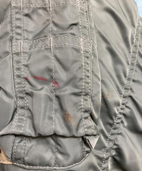 AVIREX（アヴィレックス）AVIREX (アヴィレックス) フライトジャケット グリーン サイズ:Lの古着・服飾アイテム