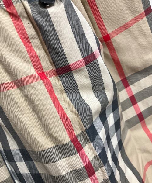 BURBERRY LONDON（バーバリーロンドン）BURBERRY LONDON (バーバリーロンドン) 中綿ライナー付フーデットコート ブラック サイズ:Lの古着・服飾アイテム