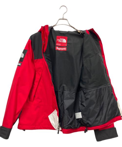 THE NORTH FACE（ザ ノース フェイス）THE NORTH FACE (ザ ノース フェイス) Supreme (シュプリーム) S Logo Mountain Jacket レッド・ホワイト サイズ:Sの古着・服飾アイテム