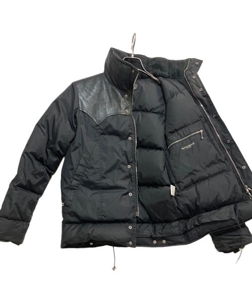 Rocky Mountain FeatherBed（ロッキーマウンテンフェザーベッド）Rocky Mountain Featherbed (ロッキーマウンテンフェザーベッド) Mastermind JAPAN (マスターマインド ジャパン) ダウンジャケット ブラック サイズ:Mの古着・服飾アイテム