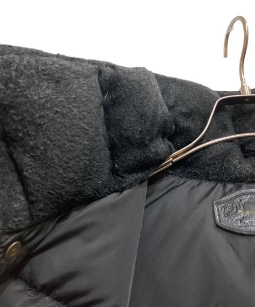 Rocky Mountain FeatherBed（ロッキーマウンテンフェザーベッド）Rocky Mountain Featherbed (ロッキーマウンテンフェザーベッド) Mastermind JAPAN (マスターマインド ジャパン) ダウンジャケット ブラック サイズ:Mの古着・服飾アイテム