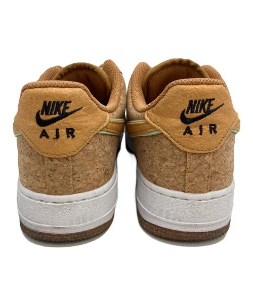 NIKE（ナイキ）NIKE (ナイキ) ローカットスニーカー ブラウン サイズ:26.5の古着・服飾アイテム