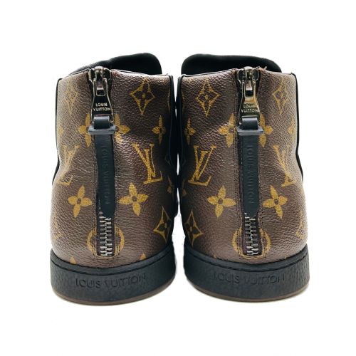 LOUIS VUITTON（ルイ ヴィトン）LOUIS VUITTON (ルイヴィトン) ハイカットスニーカー ブラック サイズ:25cm モノグラムマカサー N1906の古着・服飾アイテム