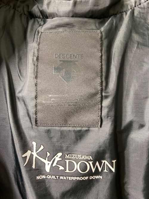 DESCENTE（デサント）DESCENTE (デサント) ダウンジャケット ブラック サイズ:Mの古着・服飾アイテム