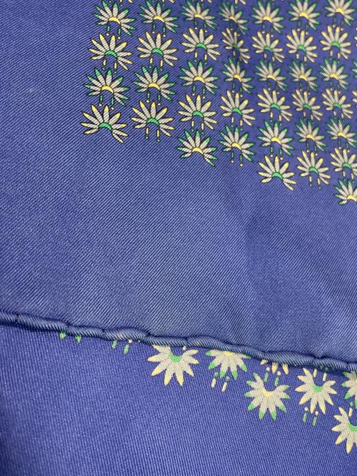 HERMES（エルメス）HERMES (エルメス) スカーフ ブルーの古着・服飾アイテム
