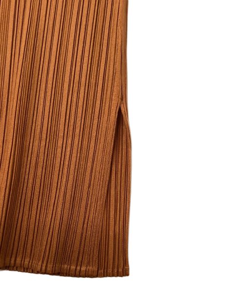 PLEATS PLEASE（プリーツプリーズ）PLEATS PLEASE (プリーツプリーズ) ノースリーブカットソー ブラウン サイズ:4の古着・服飾アイテム