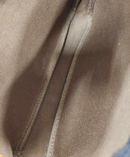 LOUIS VUITTON（ルイ ヴィトン）LOUIS VUITTON (ルイ ヴィトン) ショルダーバッグの古着・服飾アイテム