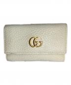 GUCCIグッチ）の古着「6連キーケース」｜ホワイト