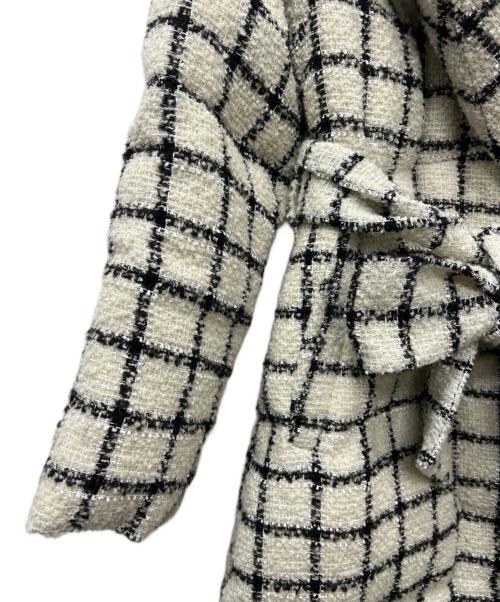 HER LIP TO（ハーリップトゥ）HER LIP TO (ハーリップトゥ) Loop Yarn Tweed Belted Down Coat ホワイト×ブラック サイズ:Sの古着・服飾アイテム