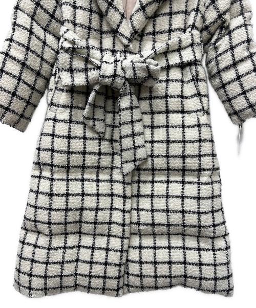HER LIP TO（ハーリップトゥ）HER LIP TO (ハーリップトゥ) Loop Yarn Tweed Belted Down Coat ホワイト×ブラック サイズ:Sの古着・服飾アイテム