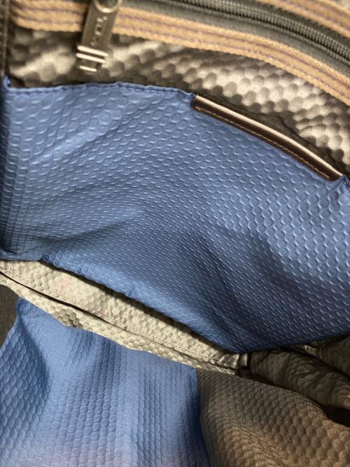 TUMI（トゥミ）TUMI (トゥミ) リュック ネイビーの古着・服飾アイテム